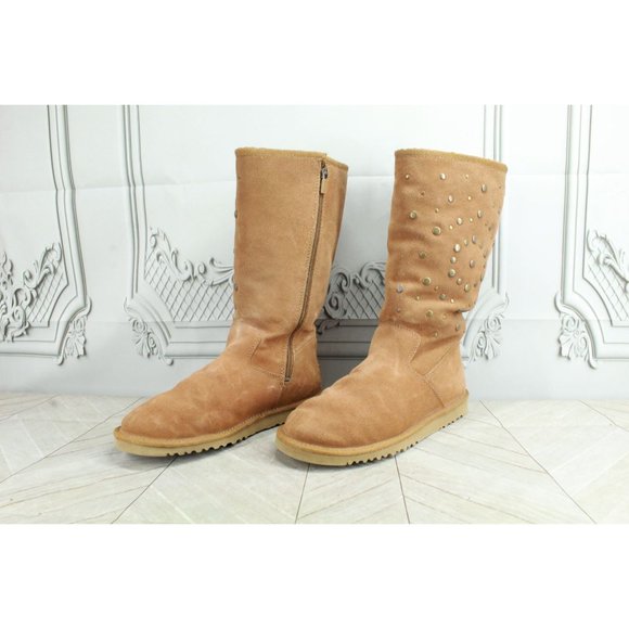 UGG Women’s Suede Faux Fur Studded Side Zipper Winter Boots Size 6 - Picture 2 of 9